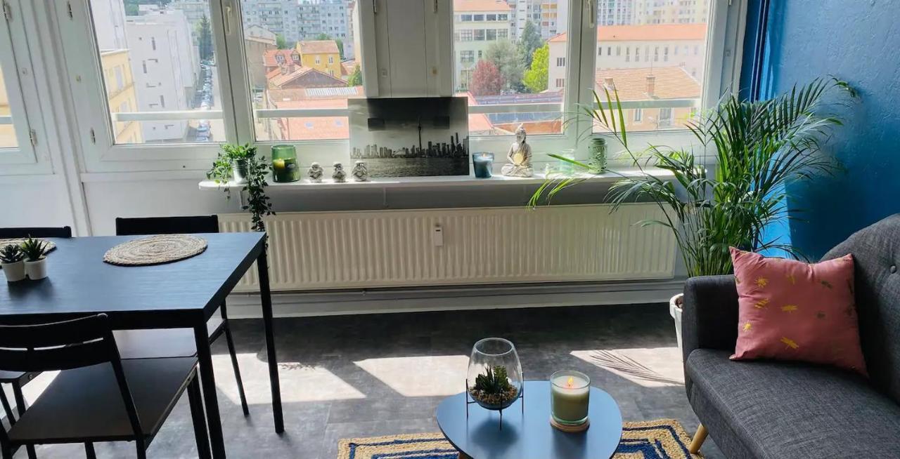 Le 610 - Cosy - Stationnement Gratuit & Wifi Leilighet Saint-Etienne  Eksteriør bilde